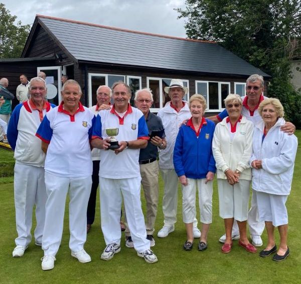 Bognor Regis Bowls Club win the Midhurst Cup
